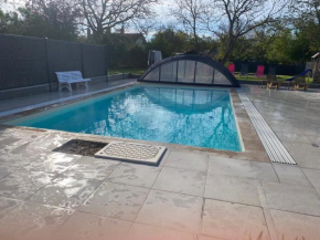 Gîte Les Trois Clés piscine privée 14 pers